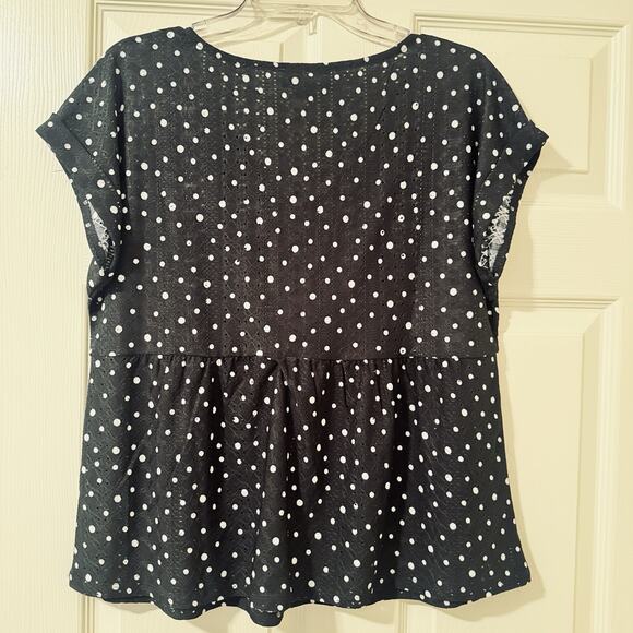 NWT BELLE by Belldini Black Polka Dot Blouse Peplum Top Flowy Casual Lasercut M - Picture 7 of 9